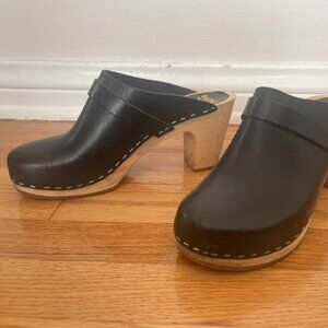 Swedish Hasbeens Black Slip In Classic High Heel Clogs Size 39